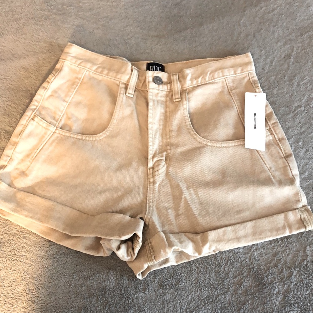 Urban Outfitters Khaki Shorts🤍